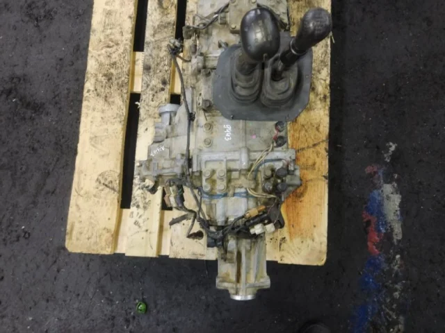 Раздатка для Mitsubishi Pajero Sport KH0 2008-2013 на фотографиях