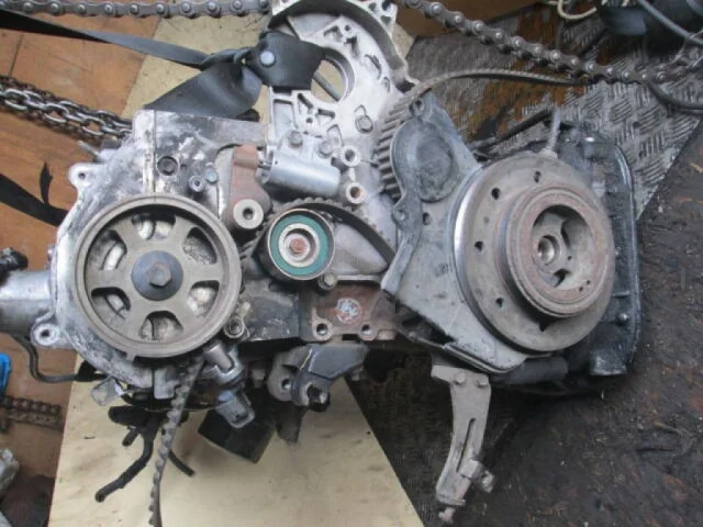 Двигатель для Toyota RAV4 XA20 2000-2005 на фотографиях