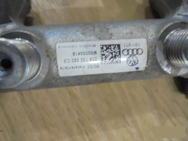 Датчик давления топлива для Audi Q7 4L 2005-2015 на фотографиях