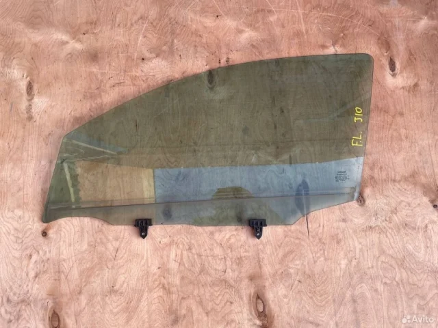 Стекло двери заднее правое для Nissan Qashqai J10 2006-2013 на фотографиях