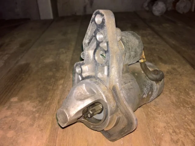 Стартер для Nissan Tiida C11 Хэтчбек 2007-2014 на фотографиях