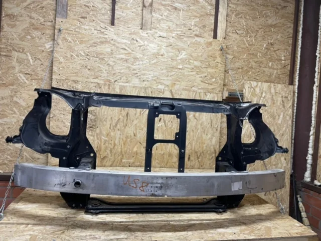 Панель радиатора (телевизор) для Mercedes-Benz GL class X164 2006-2012 на фотографиях