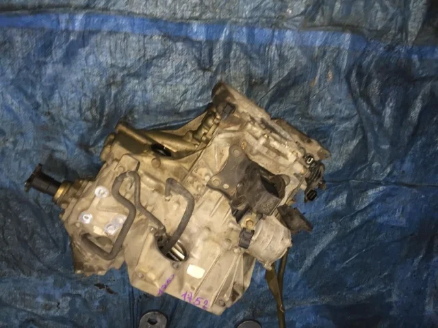 АКПП для Nissan Serena C24 1999-2005 на фотографиях