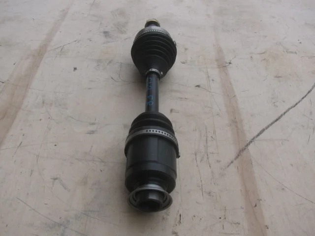 Привод передний правый для Honda Accord 7 2002-2008 на фотографиях