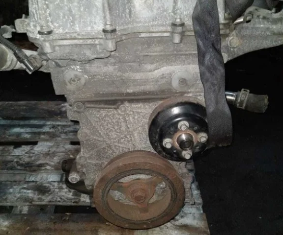 Двигатель для Chevrolet TrailBlazer GMT360 2001-2010 на фотографиях