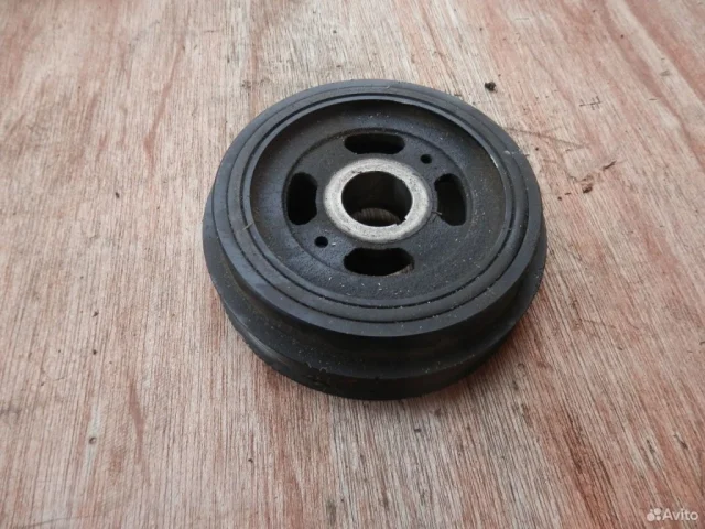 Шкив коленвала для Nissan X-Trail T31 RU 2007-2014 на фотографиях