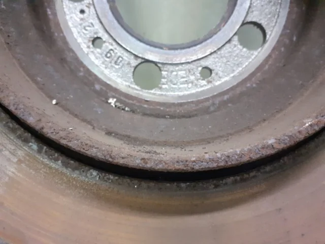 Диски тормозные задние (комплект) для Volvo XC90 I C 2002-2014 на фотографиях