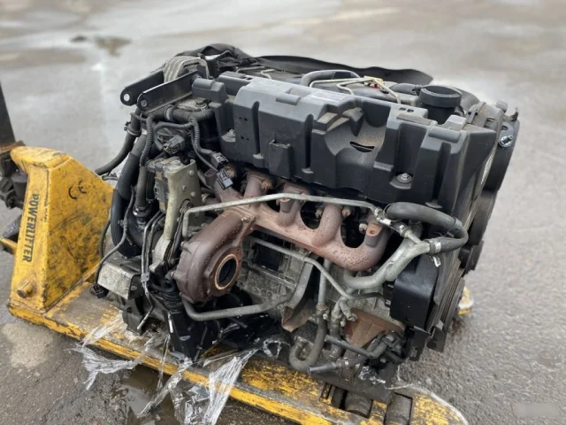 Продажа двигателя D5244T4