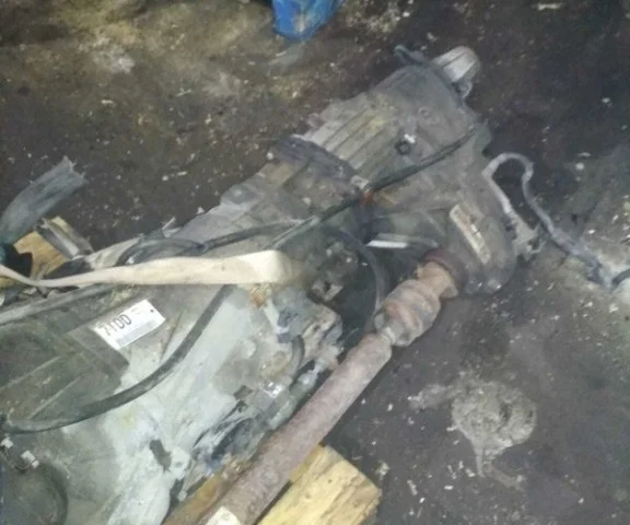 Двигатель без навесного для Chevrolet TrailBlazer GMT360 2001-2010 на фотографиях