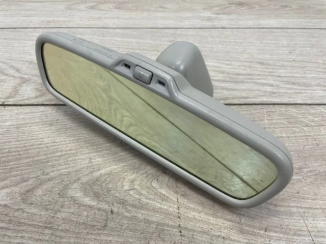 Зеркало заднего вида (в салоне) для Audi Q7 4L 2005-2015 на фотографиях