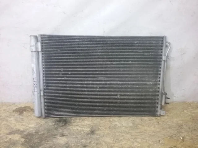 Радиатор кондиционера для Hyundai Solaris 1 RB (2011-2013) Хэтчбек на фотографиях