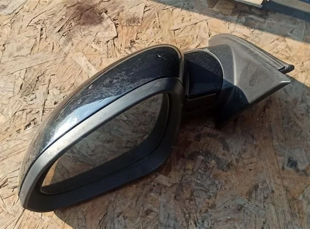 Зеркало боковое левое для Opel Insignia Седан A 2008-2017 на фотографиях