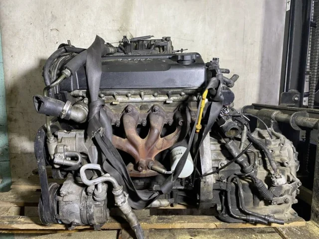 Двигатель без навесного для Chevrolet Lacetti 2004-2013 Универсал на фотографиях