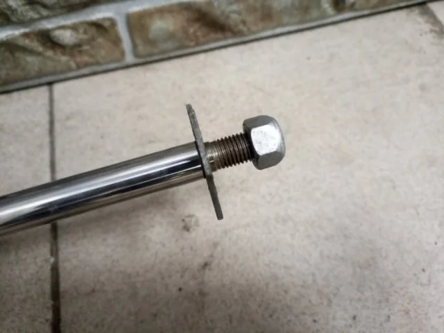 Стойка стабилизатора задняя для BMW 5er Ф10 2010-2013 на фотографиях