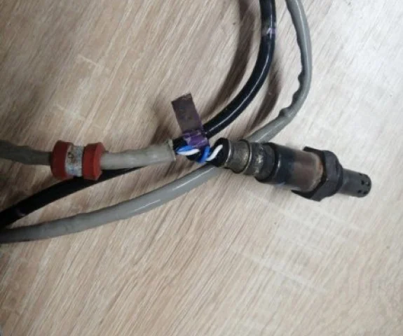 Лямбда-зонд (второй) для Volvo XC90 I C 2002-2014 на фотографиях