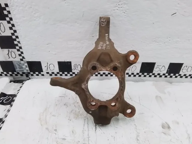 Кулак поворотный правый для Nissan Tiida C13 Хэтчбек 2015-2016 на фотографиях