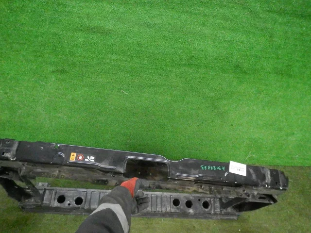 Панель радиатора (телевизор) для Hyundai Creta 1 GS 2016-2021 на фотографиях