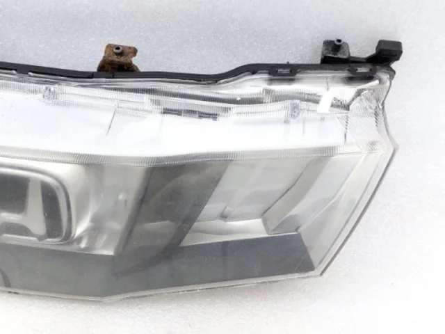 Решетка радиатора для Honda Civic FA 2005-2010 седан на фотографиях