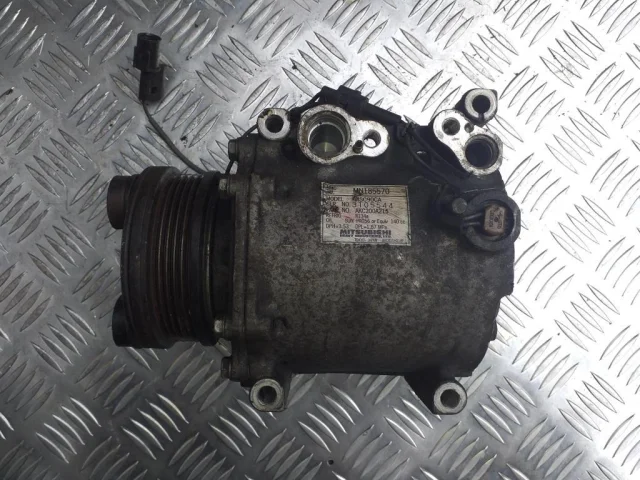 Компрессор кондиционера для Mitsubishi Lancer 9 Седан CS 2003-2010 на фотографиях