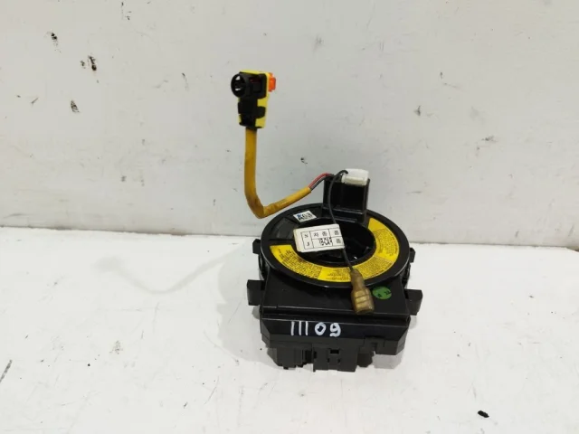 Подрулевой переключатель для Hyundai Solaris 1 рестайлинг 2014-2017 на фотографиях