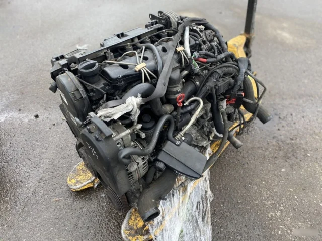 Продажа двигателя D5244T4