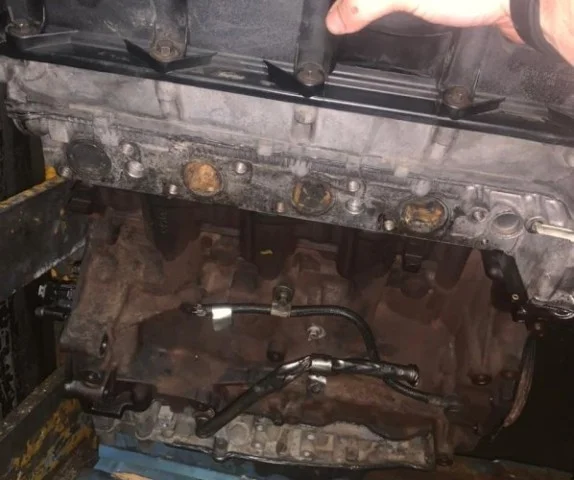 Двигатель без навесного для Ford Tourneo (Фургон, Автобус) 2006-2014 на фотографиях