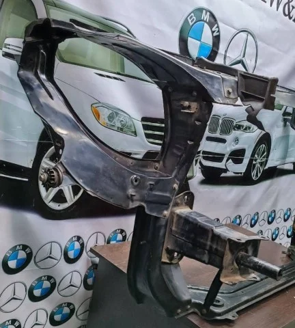 Панель радиатора (телевизор) для Mercedes-Benz GL class X164 2006-2012 на фотографиях