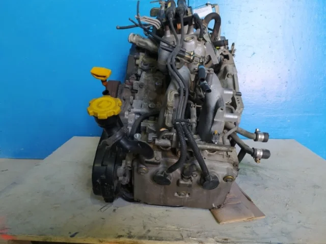 Двигатель без навесного для Subaru Legacy B4 BL 2003-2009 на фотографиях