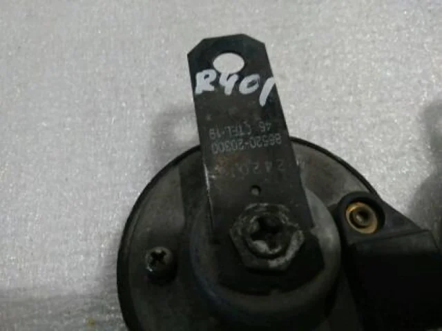 Звуковой сигнал для Toyota Corolla E140/E150 Седан 2006-2013 на фотографиях