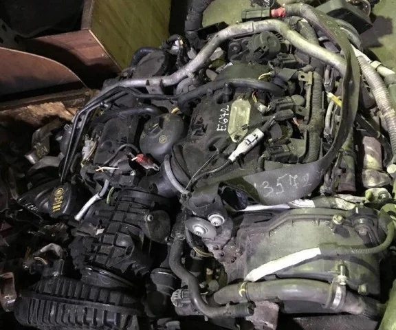 Продажа двигателя 276DT