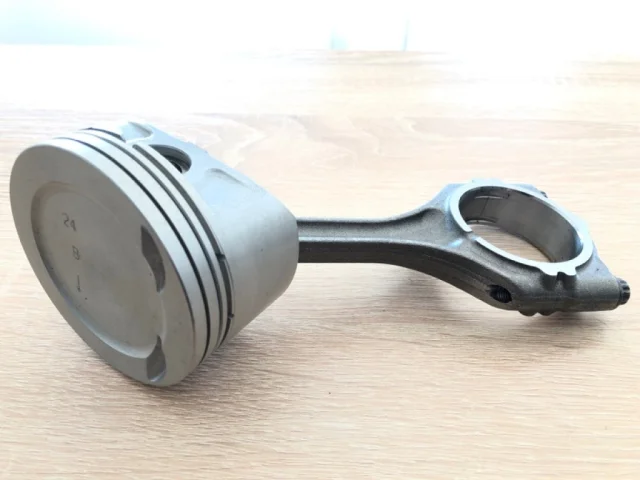 Шатун для Mitsubishi Outlander III GF0W 2012-2016 на фотографиях