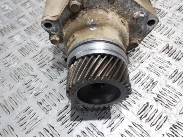 Редуктор заднего моста для Honda CR-V RE 2006-2009 на фотографиях