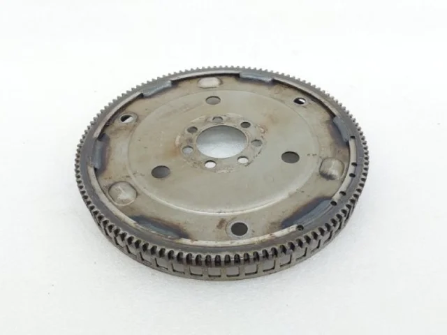 Маховик для Nissan Almera G15 2012-2019 на фотографиях