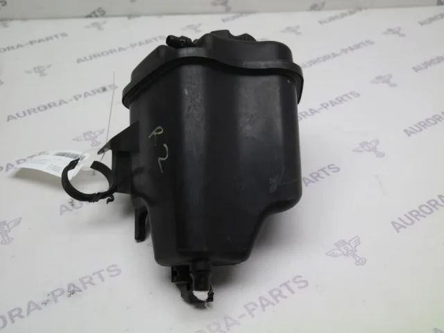 Расширительный бачок радиатора для BMW X5 Е70 2006-2013 на фотографиях