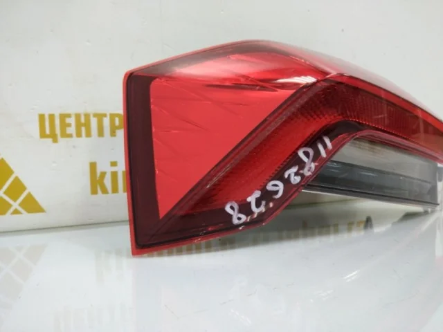Фонарь левый для Skoda Rapid II 2020+ на фотографиях