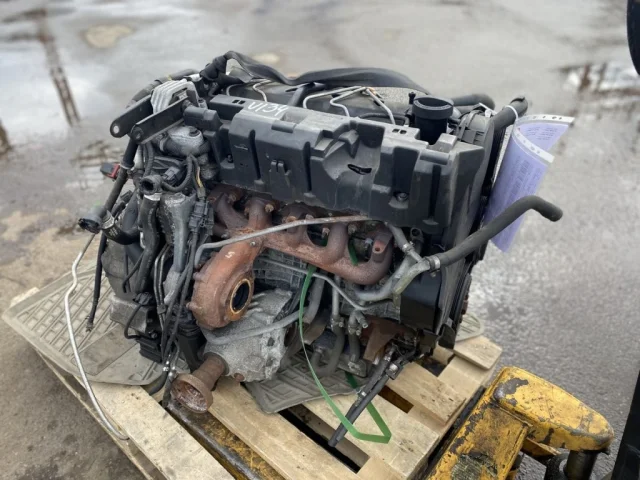 Продажа двигателя D5244T4