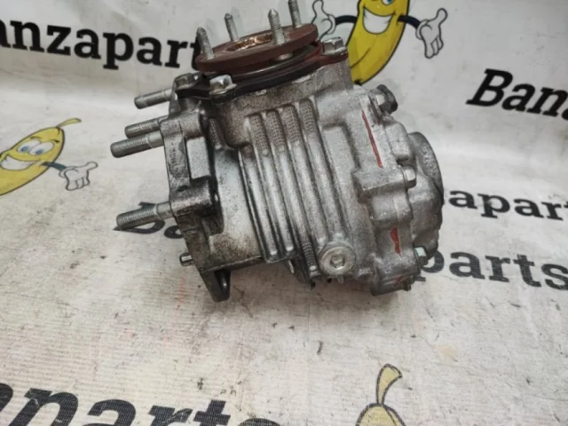 Редуктор переднего моста для Toyota RAV4 XA40 rest 2015-2019 на фотографиях