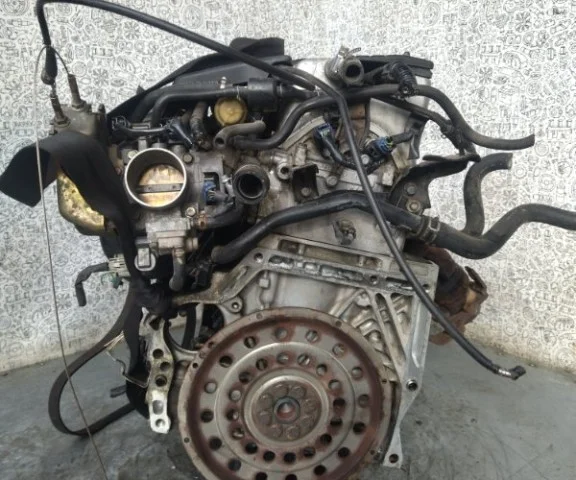 Двигатель для Honda CR-V RD 2001-2006 на фотографиях