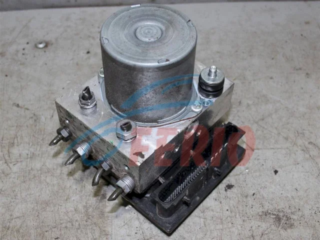 Блок ABS для Land Rover Discovery L319 2009-2013 на фотографиях