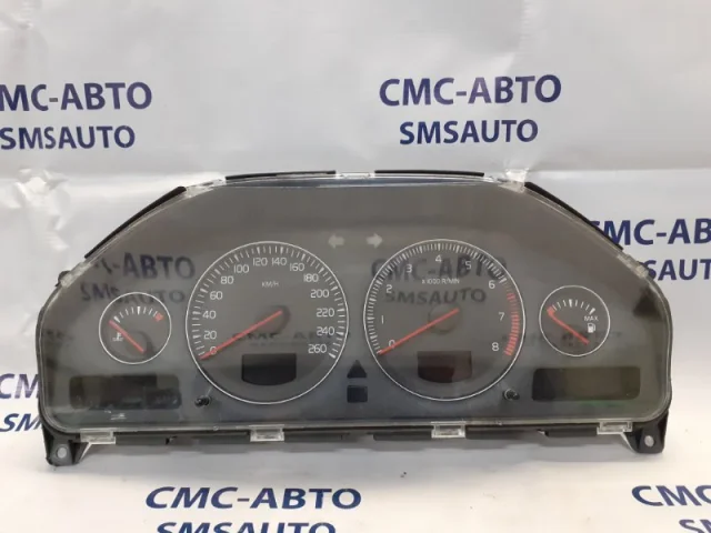 Приборная панель для Volvo XC90 I C 2002-2014 на фотографиях