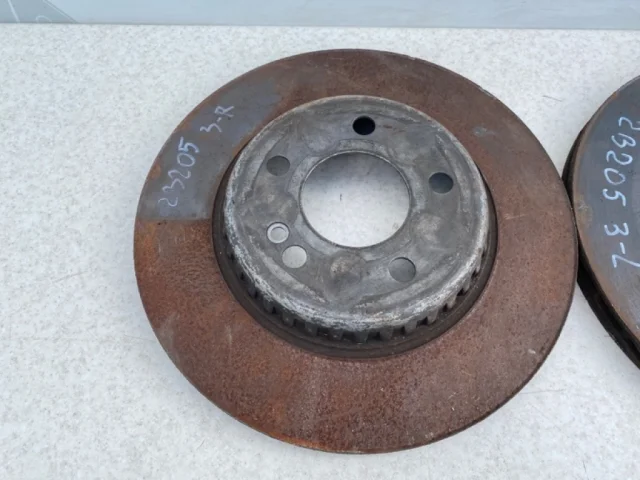 Диски тормозные передние (комплект) для Mercedes-Benz E class W213 2016-2023 на фотографиях