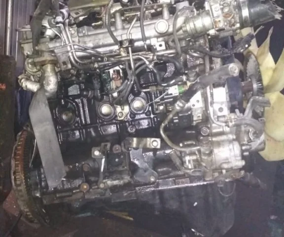 Двигатель без навесного для Ford Ranger II ET 2006-2009 на фотографиях