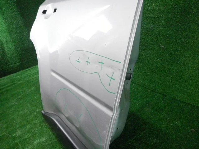 Дверь задняя правая для Nissan X-Trail T31 RU 2007-2014 на фотографиях