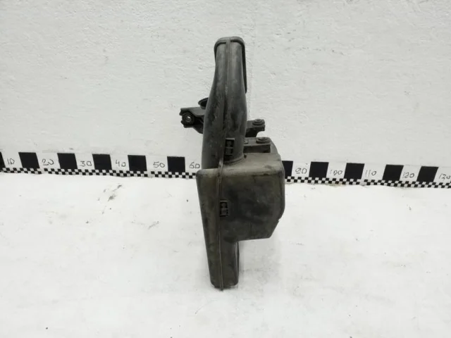 Резонатор воздуховода для Hyundai Solaris 1 рестайлинг 2014-2017 на фотографиях