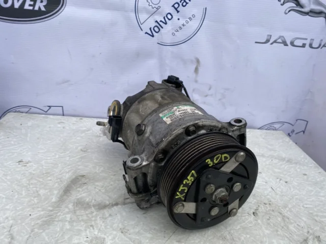 Компрессор кондиционера для Jaguar XF X250 2008-2016 на фотографиях