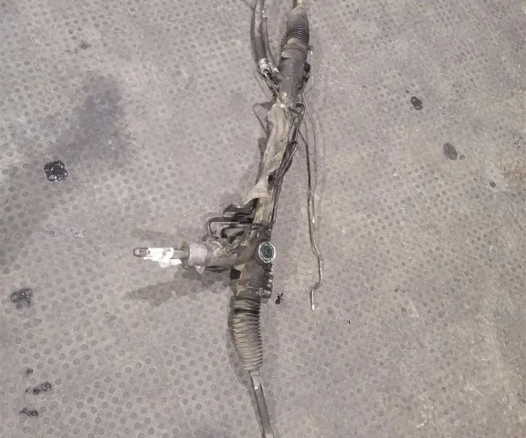 Рулевая рейка для Ford Focus II Седан (DA_) 2005-2011 на фотографиях