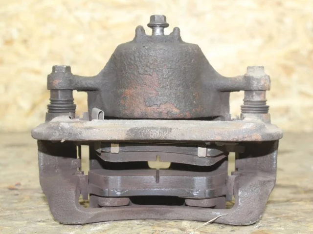 Суппорт задний правый для Hyundai Solaris 2 (2017-2022) на фотографиях