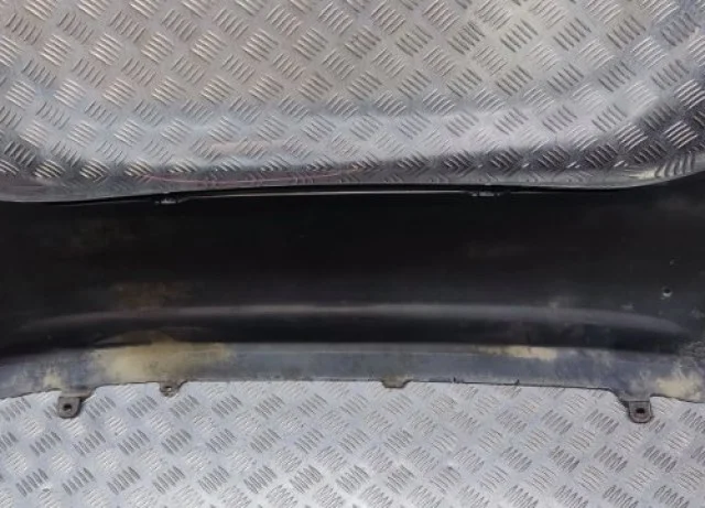 Бампер задний для Toyota Corolla E170 Седан (US) 2012-2018 на фотографиях