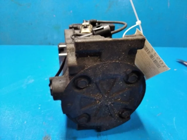 Компрессор кондиционера для Mitsubishi Lancer 9 Седан CS 2003-2010 на фотографиях