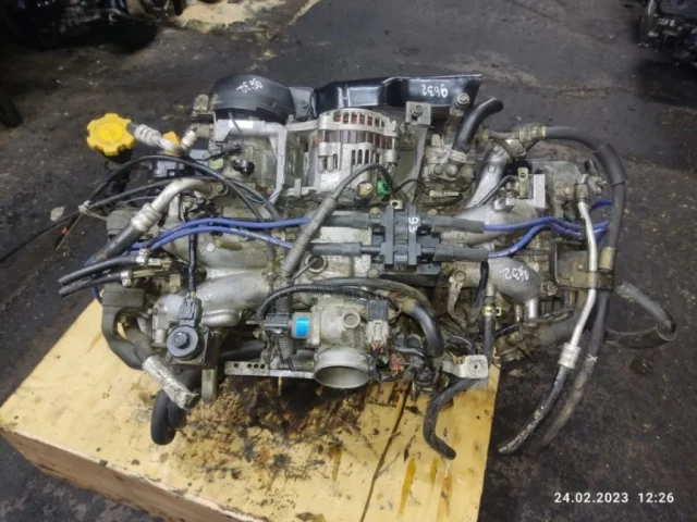 Двигатель для Subaru Legacy Универсал BH/B12 1998-2003 на фотографиях